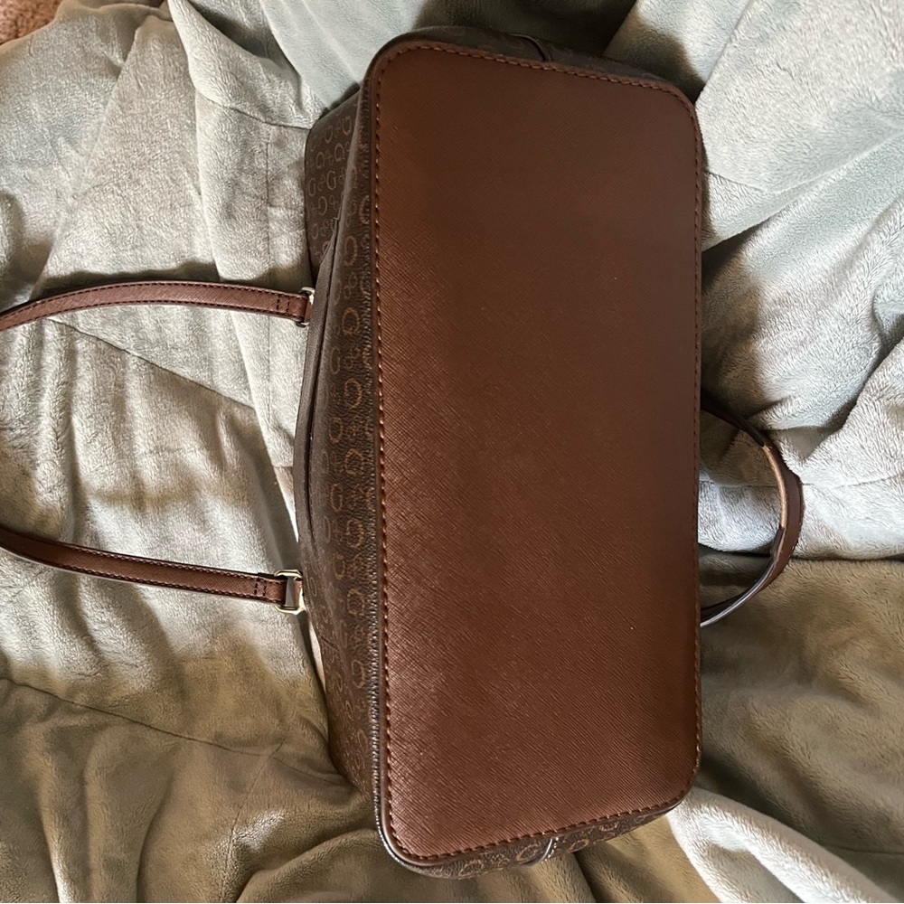 Guess Chocolate Brown Signature Tote - Picture 4 of 9